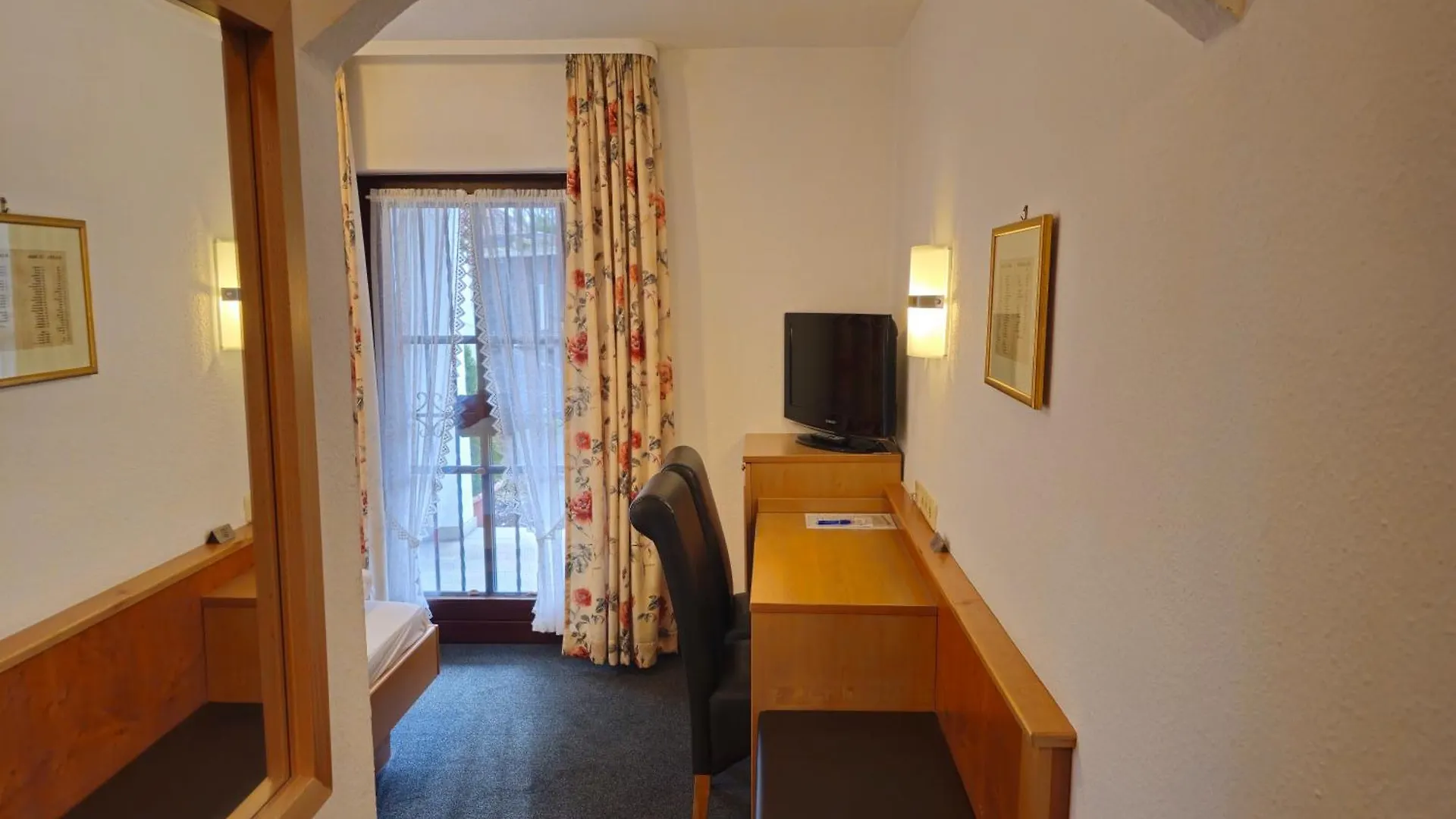 Hotel Neuner Munich Germany