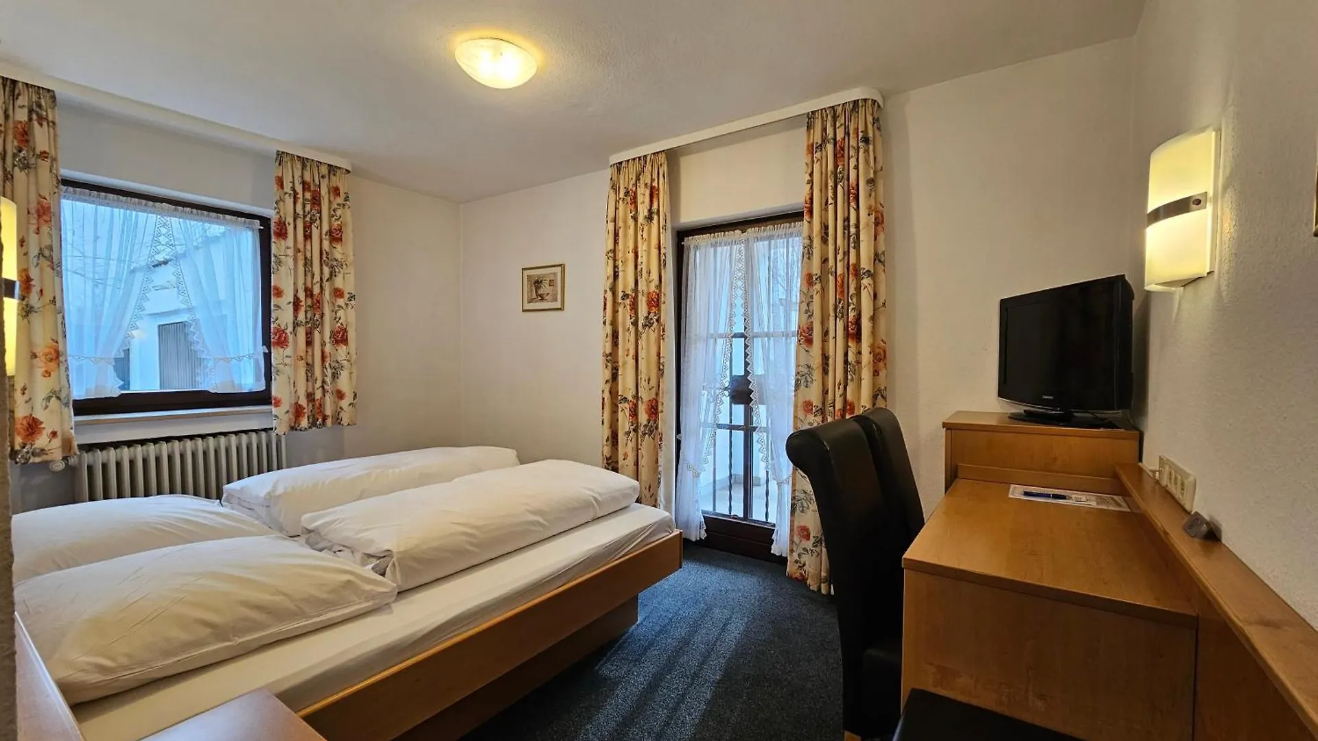 Hotel Neuner Munich 3*,  Germany