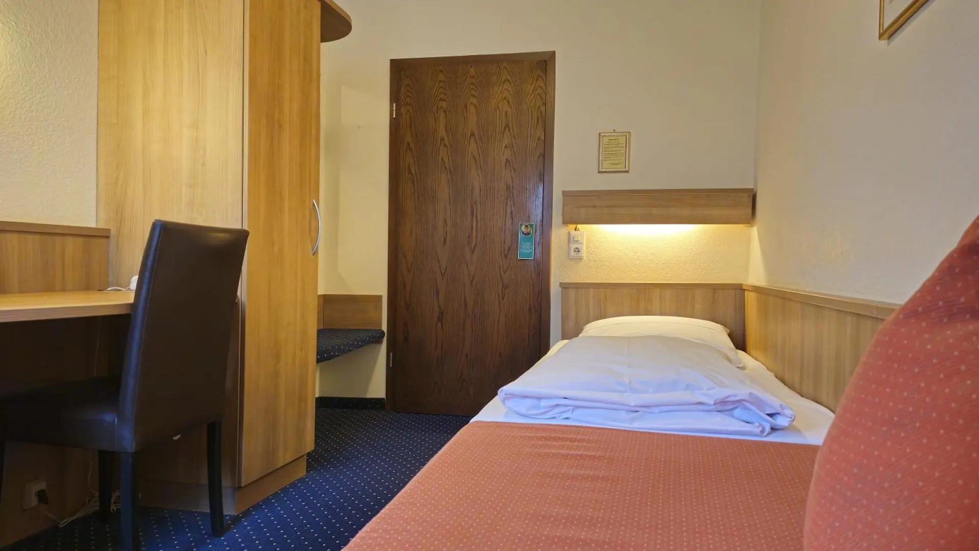 Hotel Neuner Munich 3*,  Germany