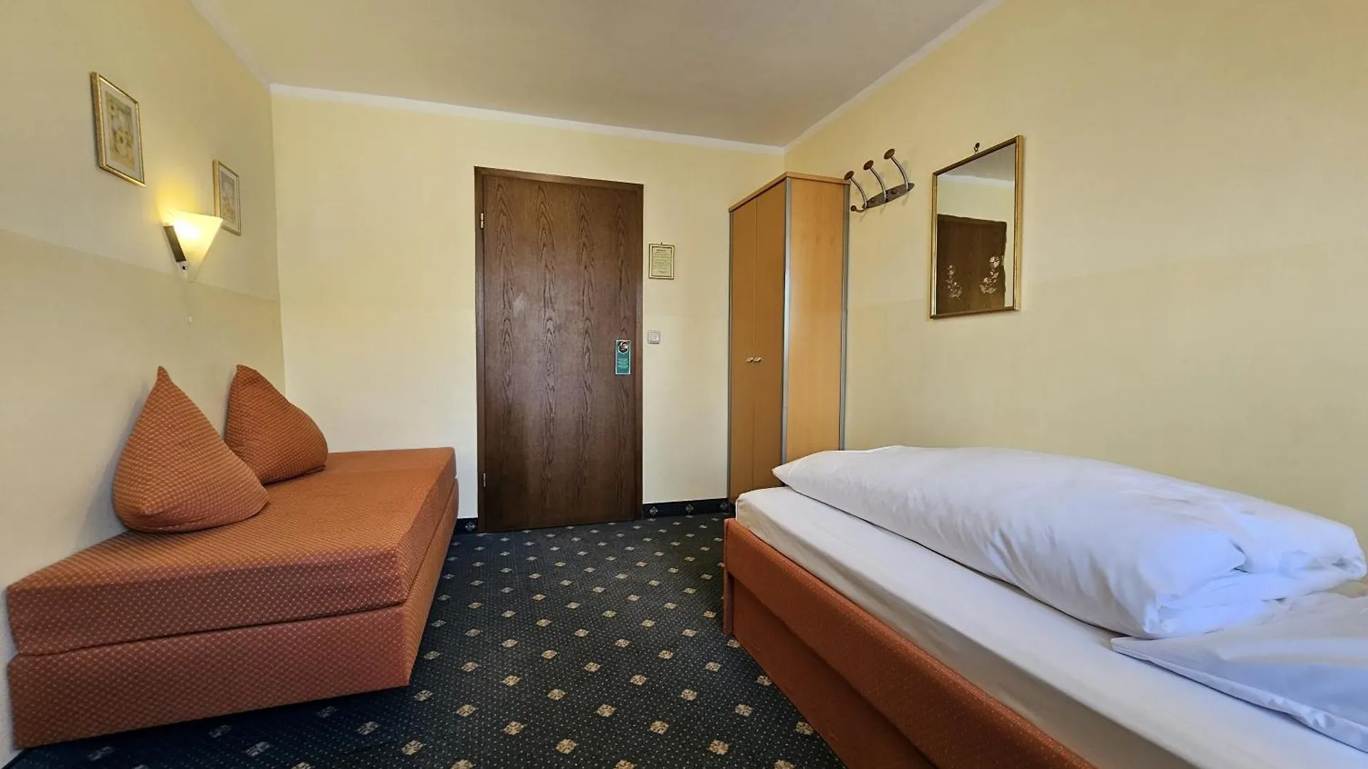 Hotel Neuner Munich Guest house