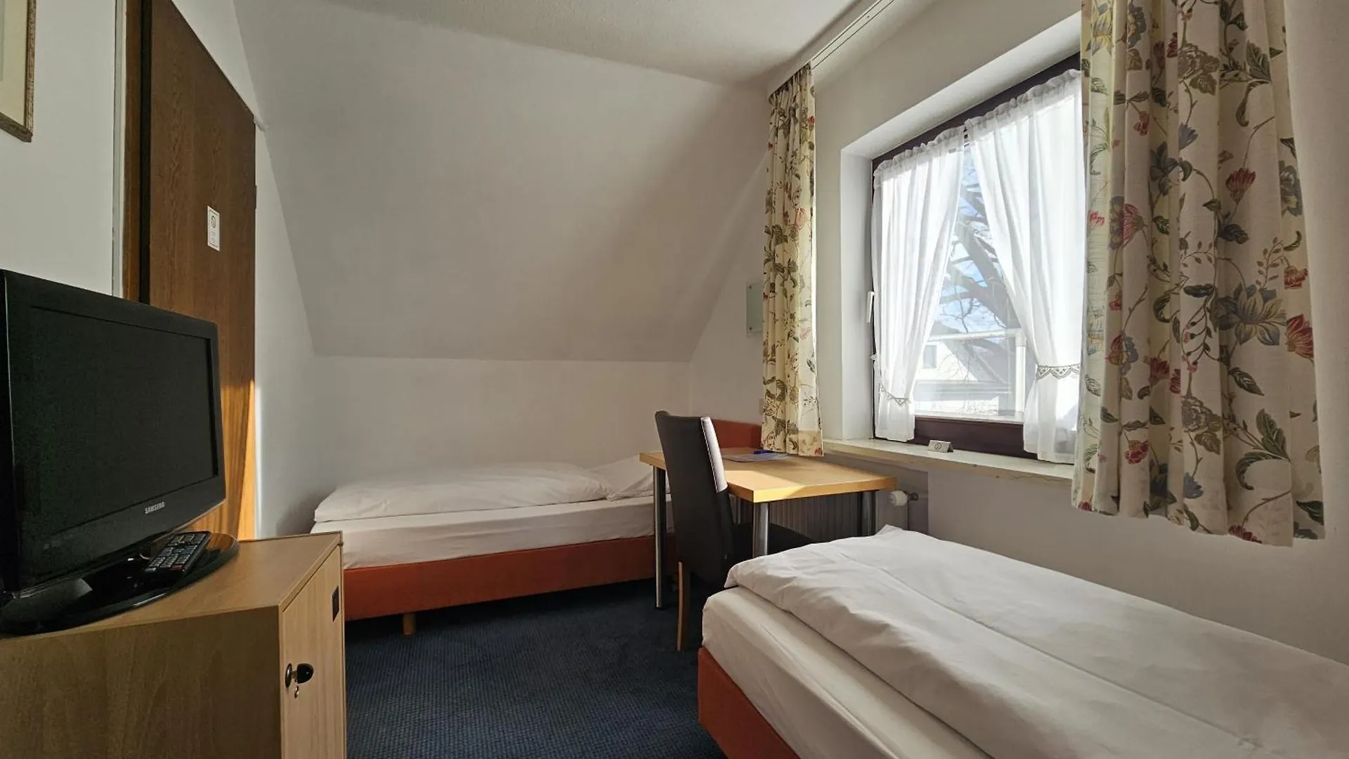 *** Guest house Hotel Neuner Munich Germany